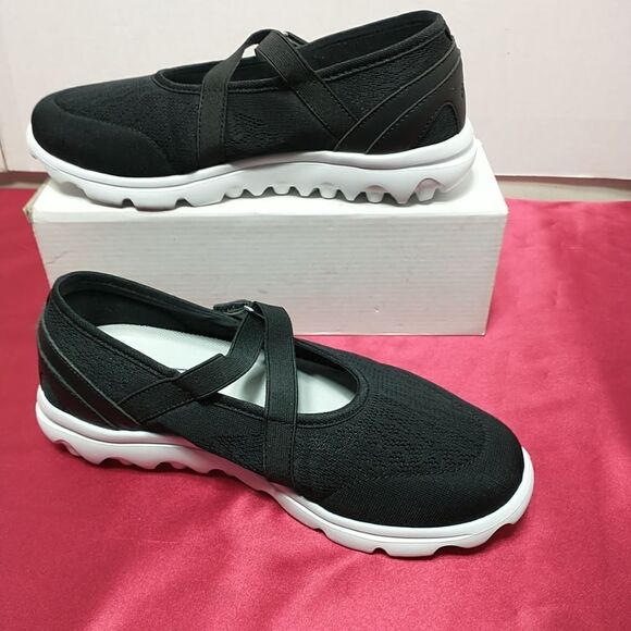 Propet Travelactiv Women's. SZ 8EE Mary Jane Black Casual Shoes - Picture 2 of 12